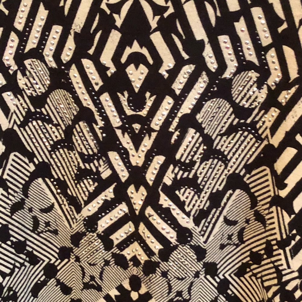 NWT-CJ BANKS Black/Cream Top 3X - Picture 2 of 5